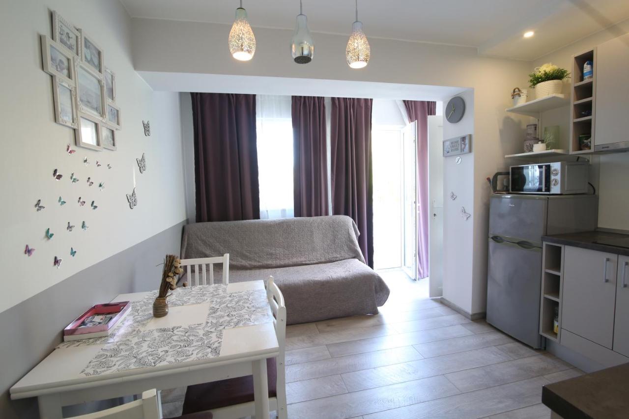 Apartments Viola Tučepi Exteriör bild