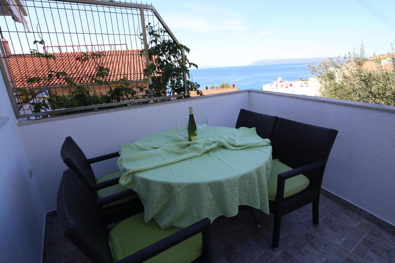 Apartments Viola Tučepi Exteriör bild