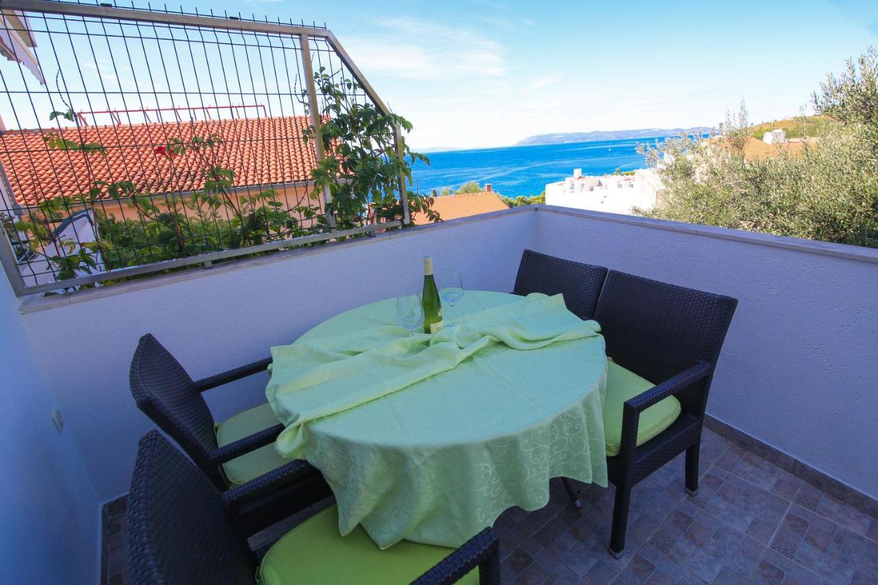 Apartments Viola Tučepi Exteriör bild